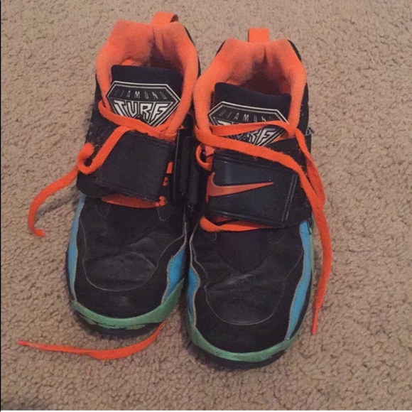 NIKE DIAMOND TURF‼️ - Picture 3 of 5